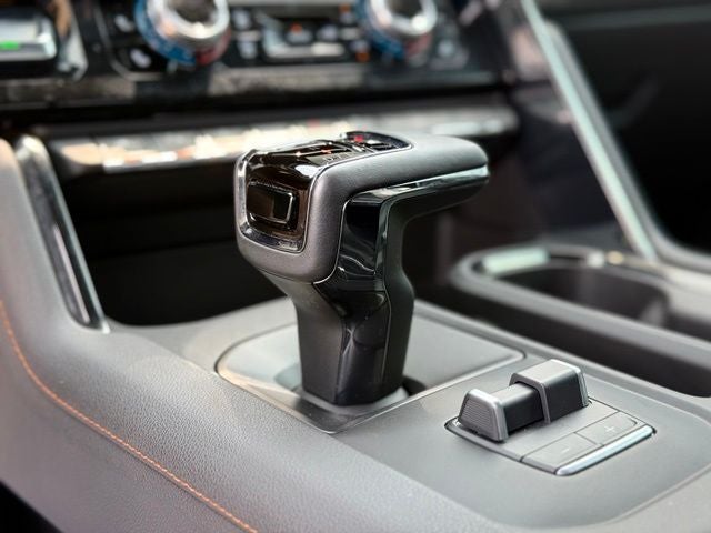 2024 GMC Sierra 1500 AT4 6.2L V8