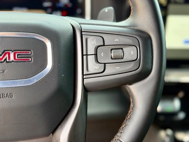 2024 GMC Sierra 1500 AT4 6.2L V8