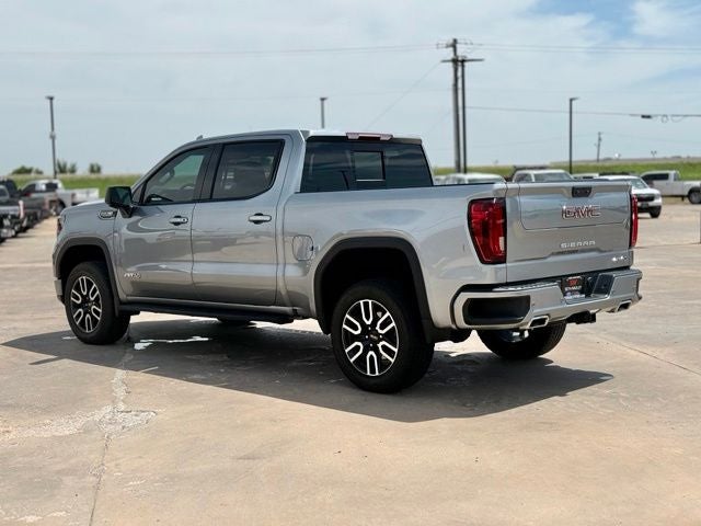2024 GMC Sierra 1500 AT4 6.2L V8