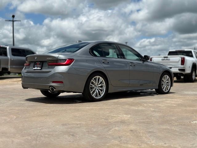 2023 BMW 3 Series 330i