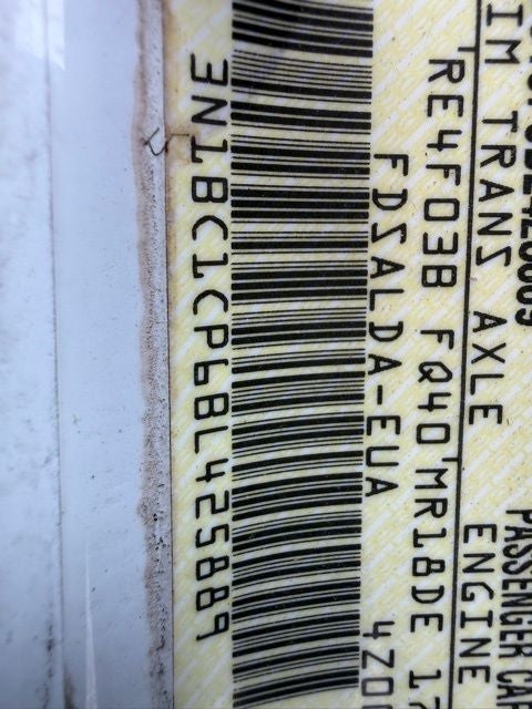 2011 Nissan Versa 1.8 S