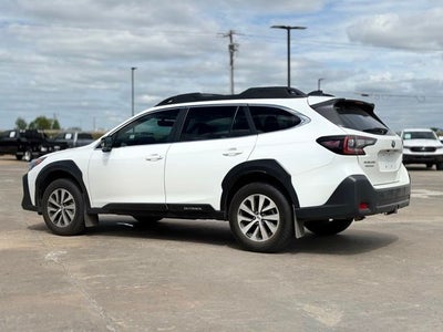 2025 Subaru Outback Premium AWD