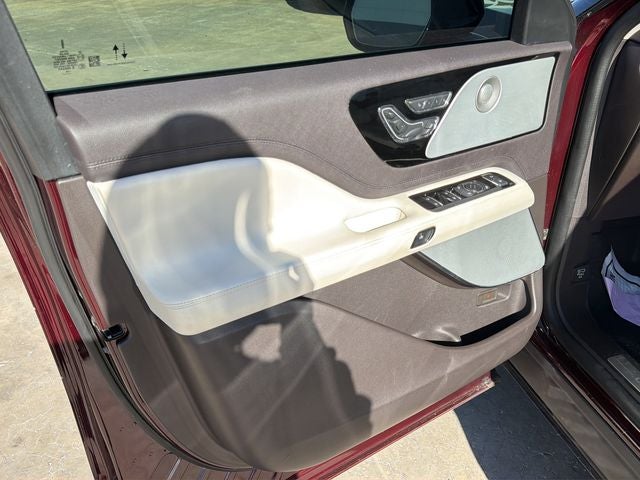 2020 Lincoln Aviator Black Label