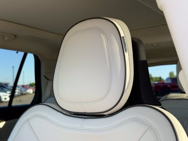 2021 Lincoln Aviator Black Label Premium