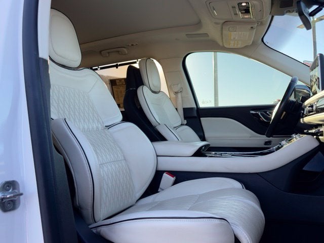 2021 Lincoln Aviator Black Label Premium