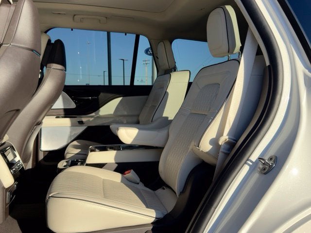 2021 Lincoln Aviator Black Label Premium