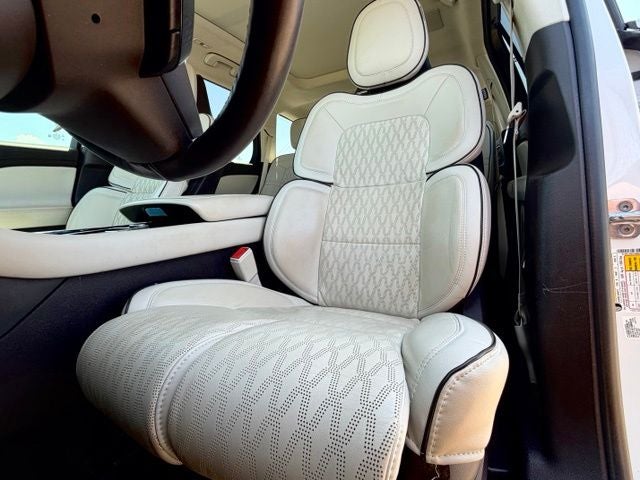 2021 Lincoln Aviator Black Label Premium