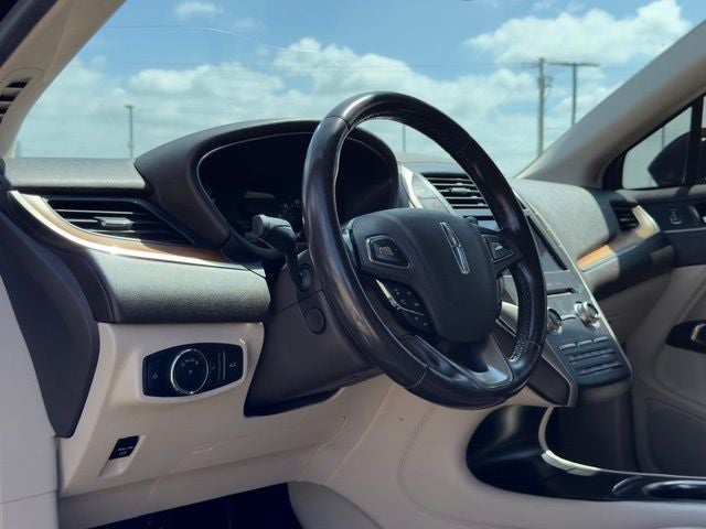 2019 Lincoln MKC Select
