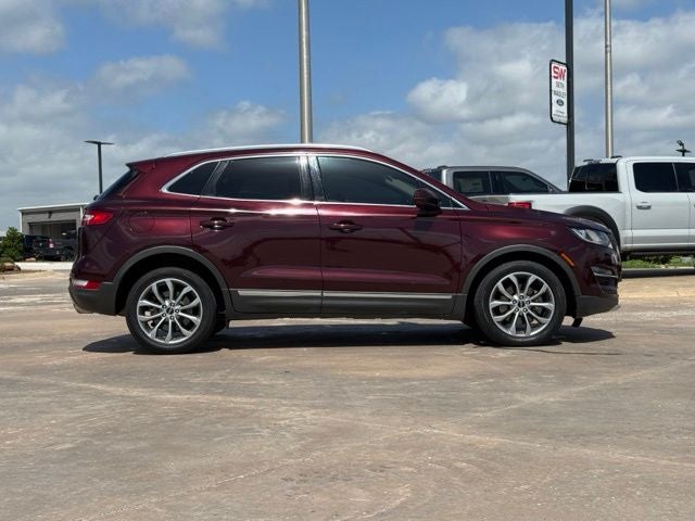 2019 Lincoln MKC Select