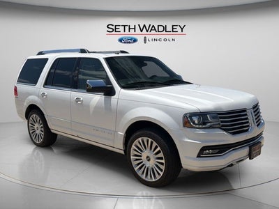 2017 Lincoln Navigator Select