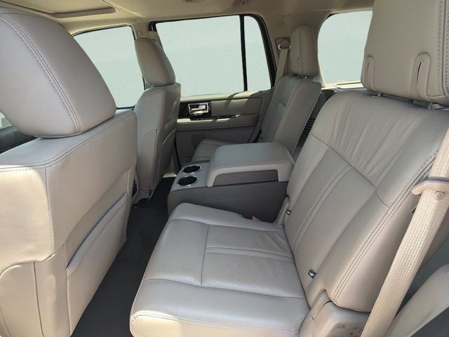 2017 Lincoln Navigator Select