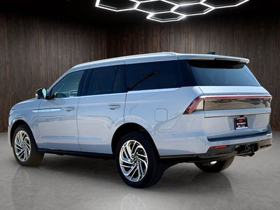 2025 Lincoln Navigator Reserve
