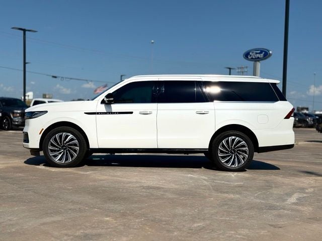 2025 Lincoln Navigator L Black Label