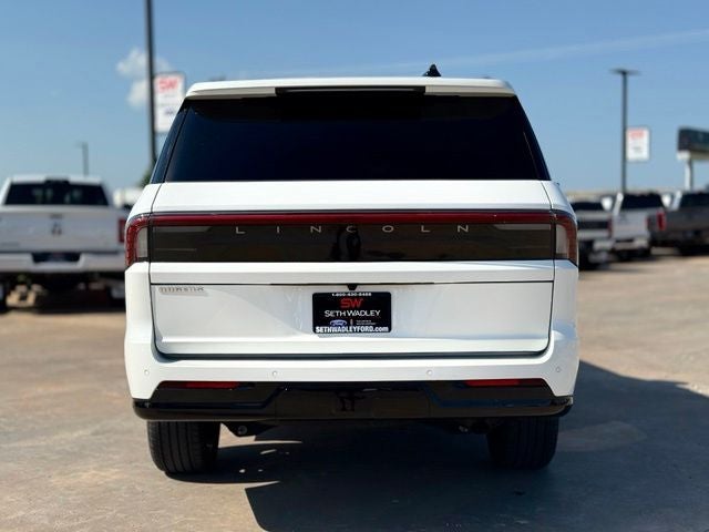 2025 Lincoln Navigator L Black Label