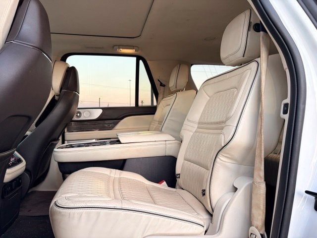2020 Lincoln Navigator L Black Label