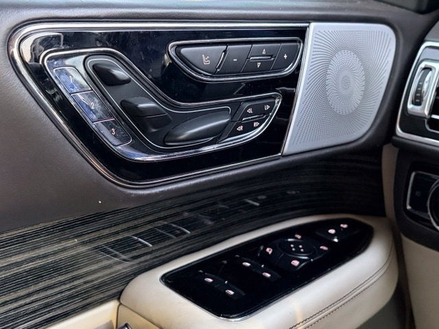 2020 Lincoln Navigator L Black Label