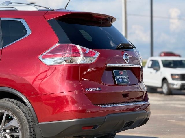 2016 Nissan Rogue SL ONE OWNER | ONLY 12K MILES