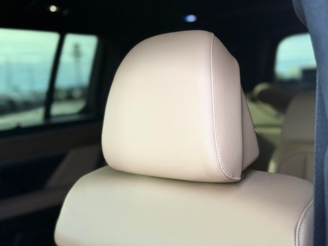 2026 Hyundai Santa Fe Hybrid Calligraphy AWD | 7 Passenger