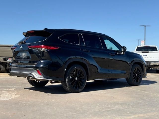 2023 Toyota Highlander L 7 Passenger | Turbocharged
