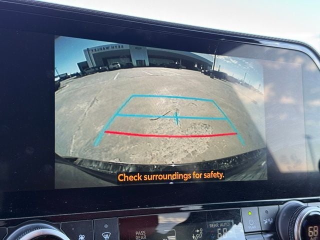 2023 Toyota Highlander L 7 Passenger | Turbocharged