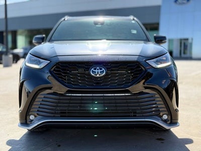 2023 Toyota Highlander L 7 Passenger | Turbocharged