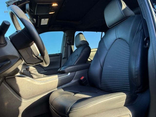 2024 Toyota Highlander XSE 7 Passenger