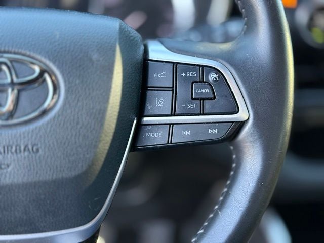 2024 Toyota Highlander XSE 7 Passenger