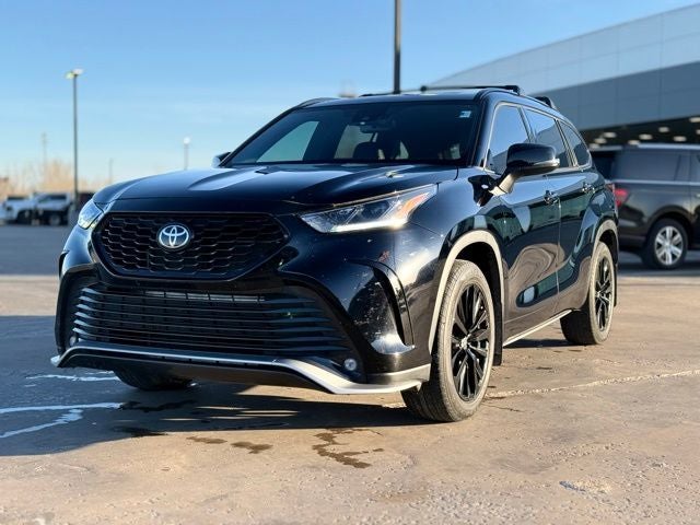 2024 Toyota Highlander XSE 7 Passenger