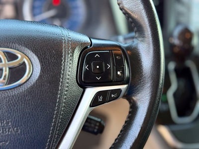 2019 Toyota Sienna XLE 8 Passenger