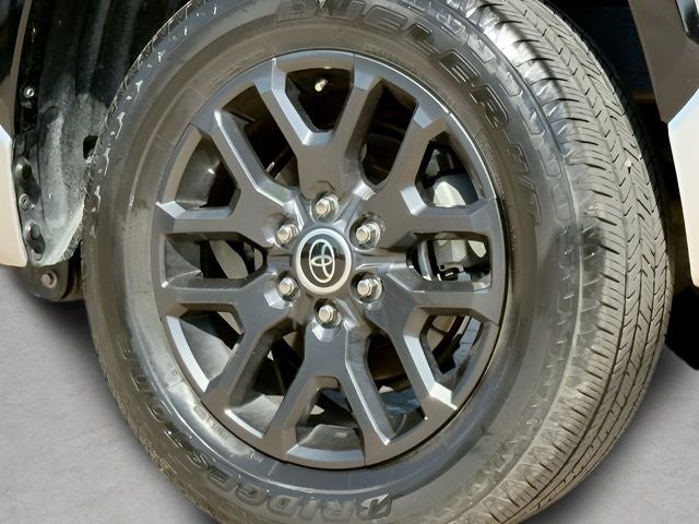 2022 Toyota Tundra Platinum