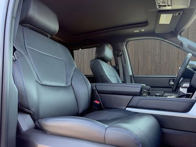 2022 Toyota Tundra Platinum