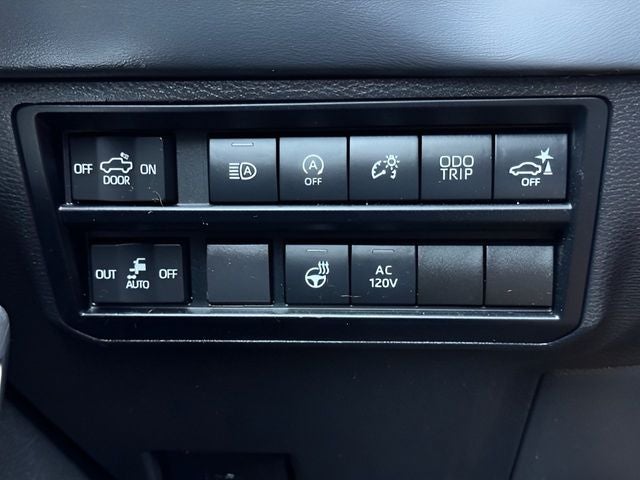 2022 Toyota Tundra Platinum