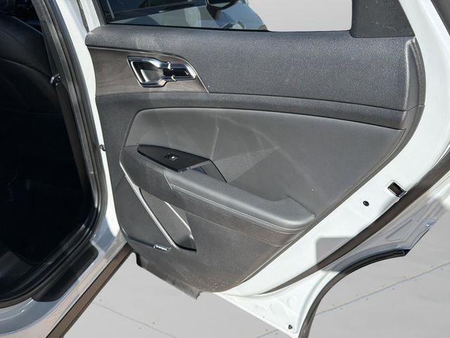2024 Kia Sportage X-Pro AWD | Black Top Pkg
