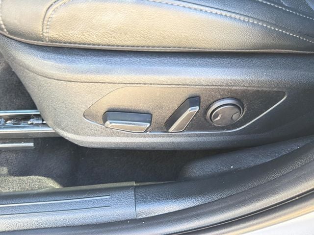 2024 Kia Sportage X-Pro AWD | Black Top Pkg