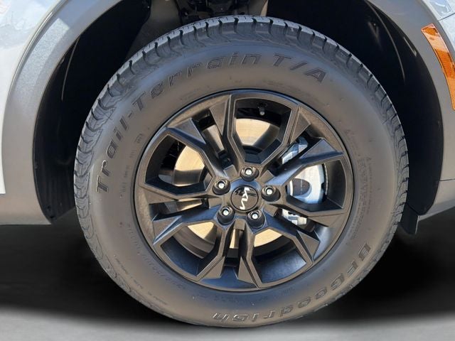 2024 Kia Sportage X-Pro AWD | Black Top Pkg
