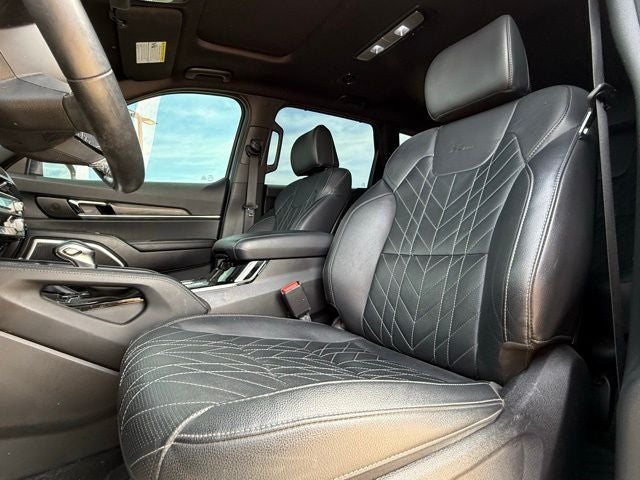 2024 Kia Telluride EX X-Line AWD | 7 Passenger