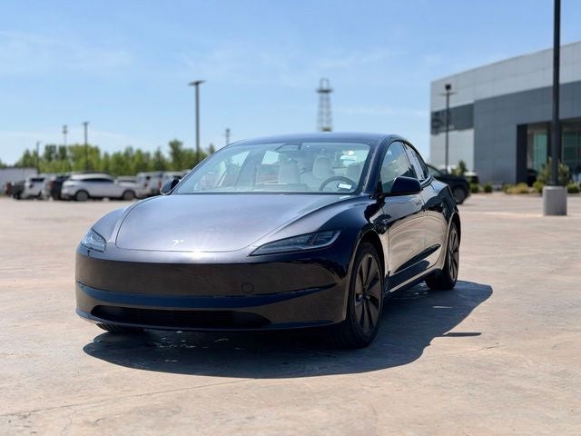 2024 Tesla Model 3 EV