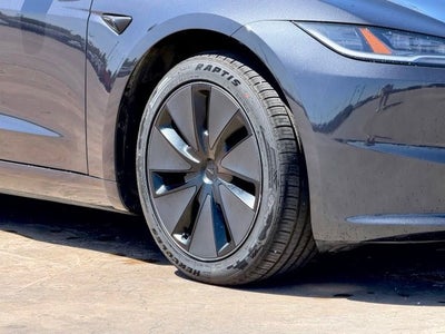 2024 Tesla Model 3 EV