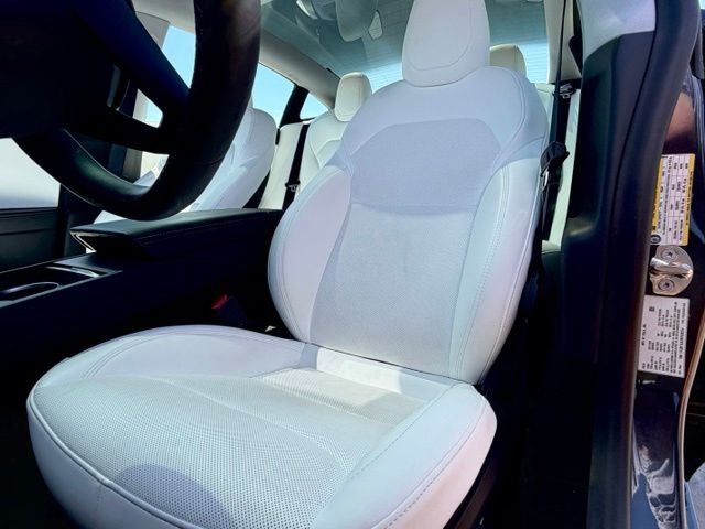 2024 Tesla Model 3 EV