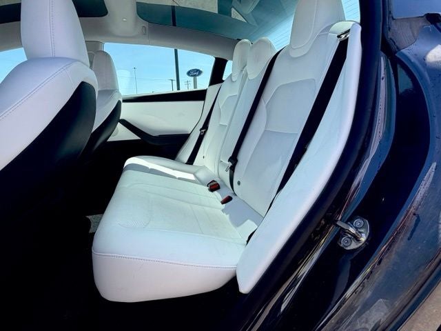 2024 Tesla Model 3 EV