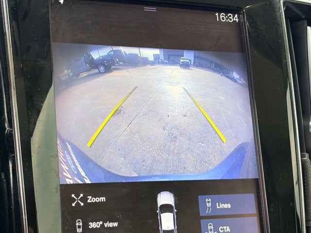 2022 Volvo S60 B5 Momentum