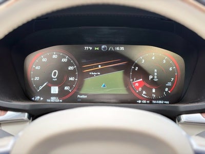 2022 Volvo S60 B5 Momentum