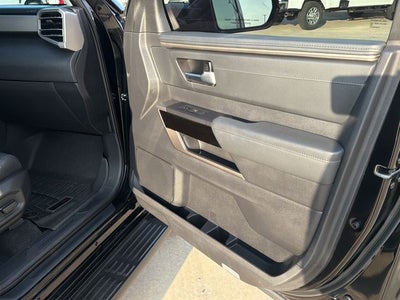 2024 Toyota Sequoia Limited 4WD | 8 Passenger