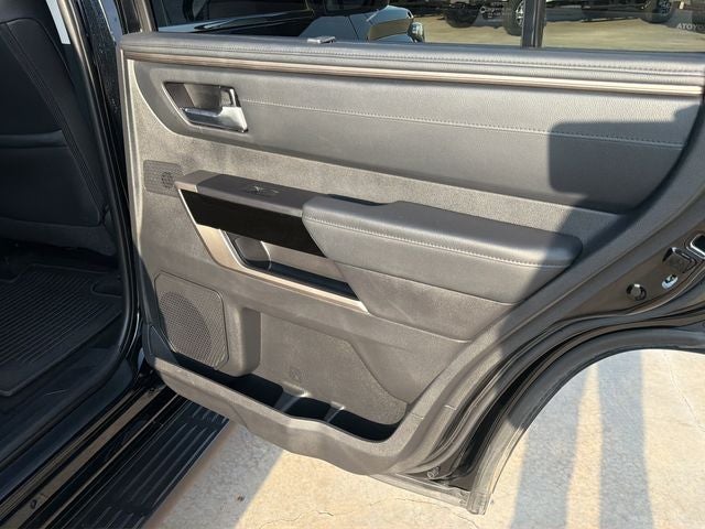 2024 Toyota Sequoia Limited 4WD | 8 Passenger