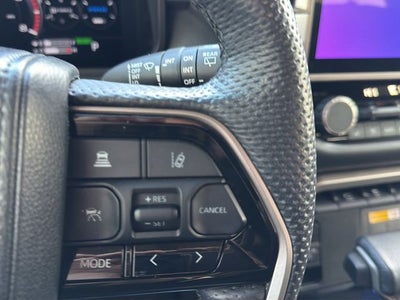 2024 Toyota Sequoia Limited 4WD | 8 Passenger