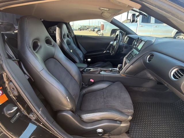 2010 Nissan GT-R Premium AWD