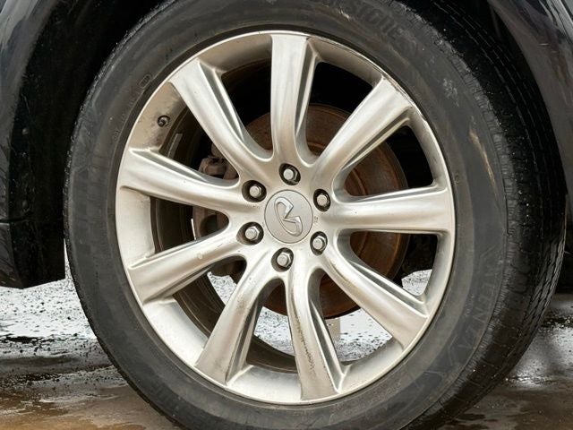 2014 INFINITI QX80 Base