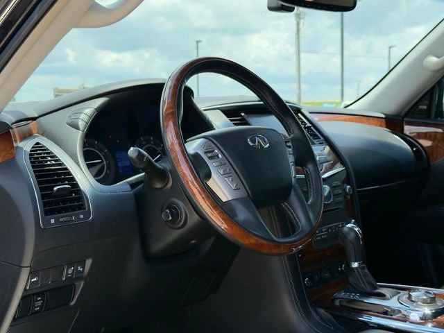 2017 INFINITI QX80 Base