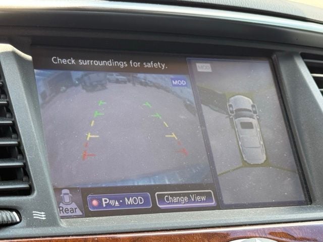 2017 INFINITI QX80 Base