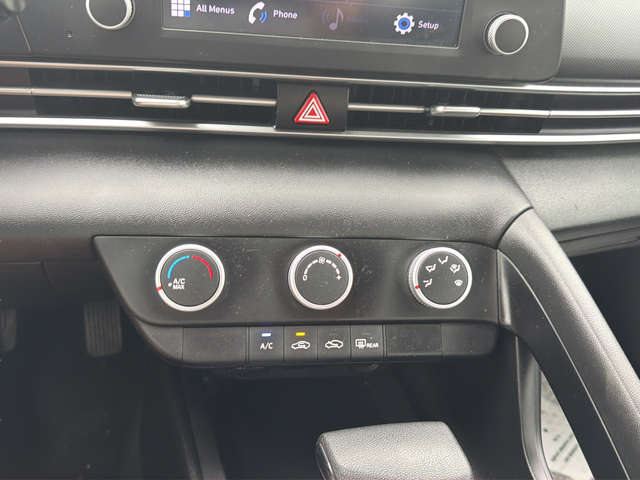 2021 Hyundai Elantra SE